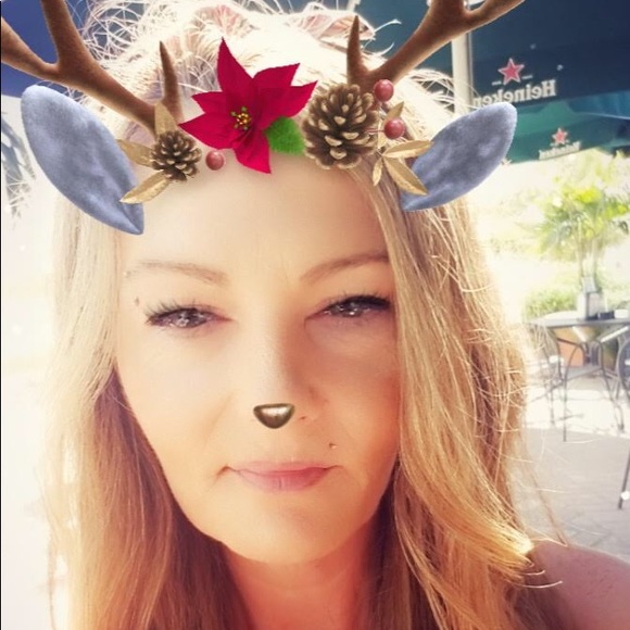 Meet your Posher, Leah - Picture 1 of 1